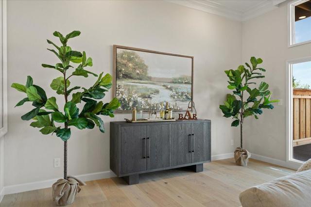 18400 Overlook Road, Los Gatos CA: https://media.crmls.org/mediaz/ce6ba924-9a5b-4b46-86a2-95e5577599ea.jpg