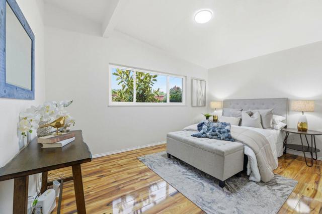 2827 Hosmer Street, San Mateo CA: https://media.crmls.org/mediaz/ce6c1a15-737b-43be-a9a5-7ba0890ffbce.jpg