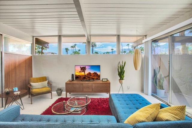 1111 E Palm Canyon Drive, Palm Springs CA: https://media.crmls.org/mediaz/ce6cad0d-32ba-4834-b361-ccadc671a260.jpg
