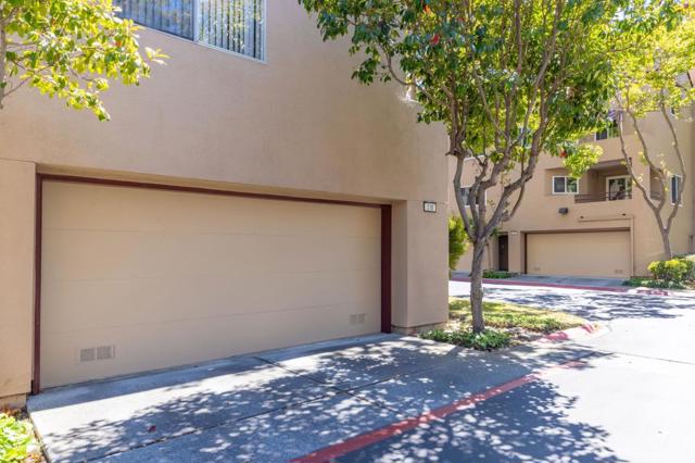 210 Commons Lane, Foster City CA: https://media.crmls.org/mediaz/ce6d4363-9b2c-4f92-a5a7-d5b6beff0d44.jpg