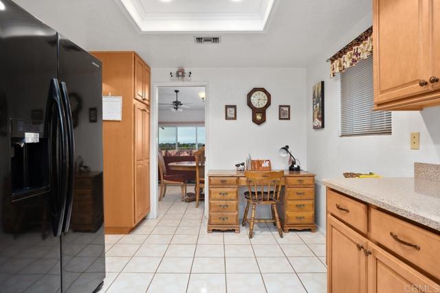 Detail Gallery Image 11 of 36 For 634 via Santa Paulo, Vista,  CA 92081 - 2 Beds | 2 Baths