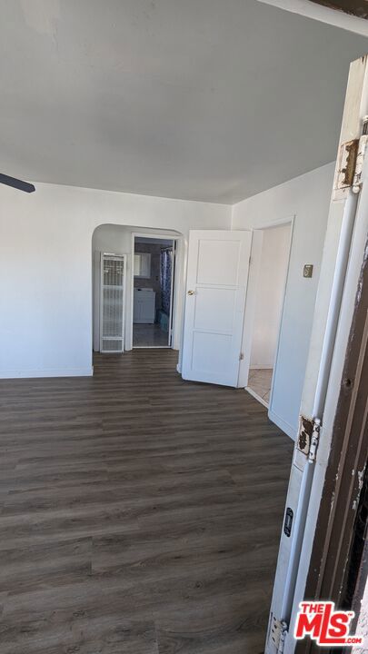 832 W Imperial Highway, Los Angeles CA: https://media.crmls.org/mediaz/ce6e44dc-3be0-4506-abb3-d53c6167d422.jpg