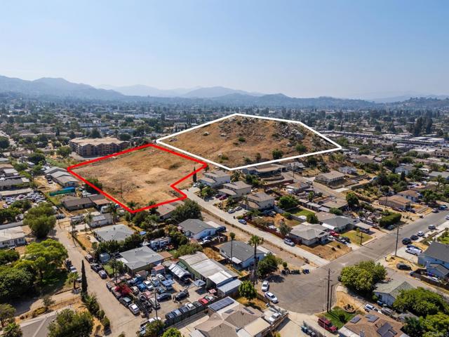 1161 N Anza Street, El Cajon CA: https://media.crmls.org/mediaz/ce6e5f93-9330-4c0b-9207-f3c69dab1f40.jpg