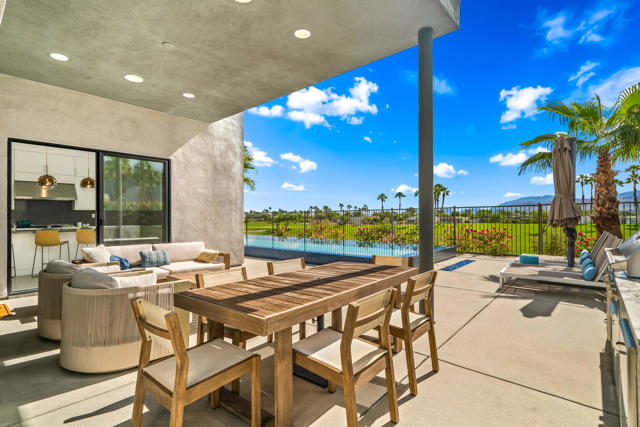 4384 Arcada Street, Palm Springs, CA 92262