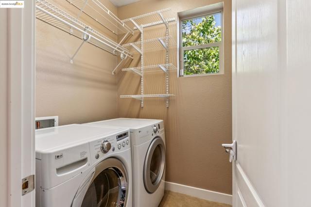 6443 Blue Rock Ct., Oakland CA: https://media.crmls.org/mediaz/ce6ef507-2c6b-458b-8e6f-09cea93b4007.jpg