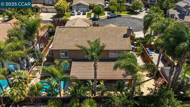 1669 Albani Place, Brentwood CA: https://media.crmls.org/mediaz/ce6f6d86-a166-4e0a-9559-24406968d199.jpg