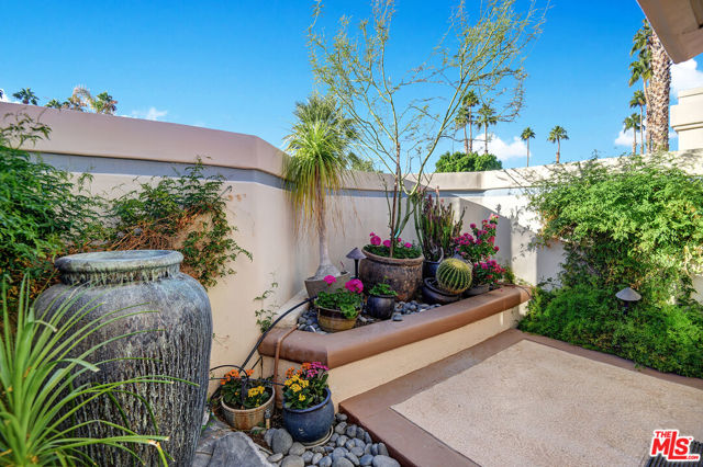 Image 22 of 25 For 75477 Riviera Drive