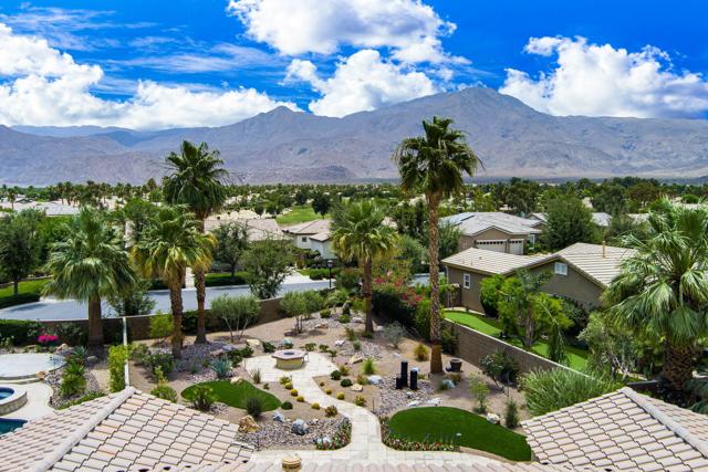 81943 Prism Drive, La Quinta CA: https://media.crmls.org/mediaz/ce708cdd-335f-4aad-bf2f-9e920a5fe1be.jpg