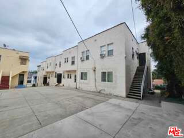 1331 Mansfield Avenue, Los Angeles, California 90019, ,Multi-Family,For Sale,Mansfield,24413167