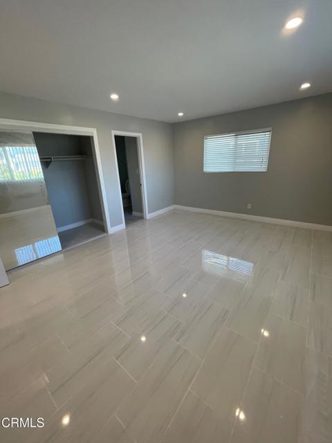 Detail Gallery Image 13 of 21 For 2795 Bayshore Ave, Ventura,  CA 93001 - 3 Beds | 3/1 Baths