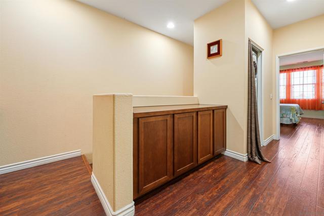 Image 10 of 22 For 1518 El Prado St  3