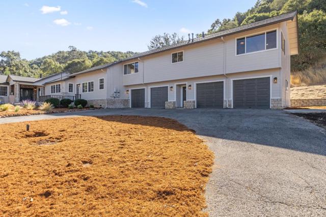 16035 Oak Glen Avenue, Morgan Hill CA: https://media.crmls.org/mediaz/ce718642-5bdd-4a83-9016-0ab9b4c7ca07.jpg