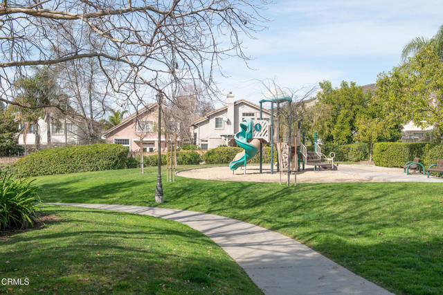 2844 Capella Way, Thousand Oaks CA: https://media.crmls.org/mediaz/ce7228d0-6448-4c57-afc4-07c8639ad184.jpg