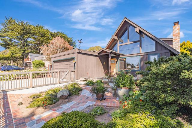 1025 Tamarind Street, Montara CA: https://media.crmls.org/mediaz/ce72aec8-0510-43b6-9ddf-a020c6d66595.jpg