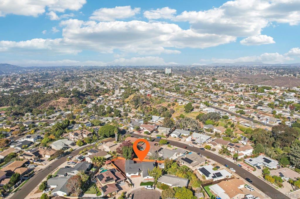 MLS #250034305SD img 57