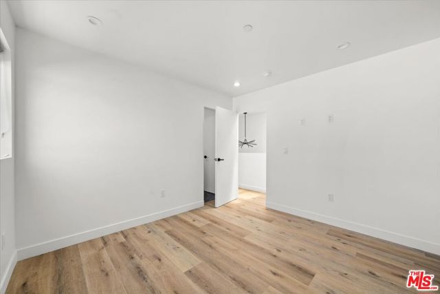 841 N Mccadden Pl, Los Angeles CA: https://media.crmls.org/mediaz/ce72f930-69f7-4aba-9e36-f5144d8cb65b.jpg