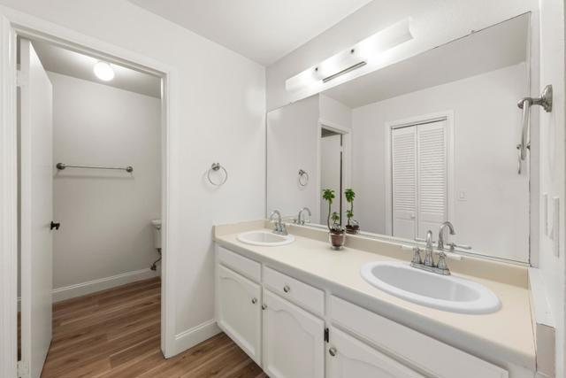 46315 Pine Meadow Drive, King City CA: https://media.crmls.org/mediaz/ce731e56-0f92-49d5-9dea-e8431c723c25.jpg