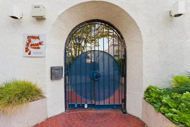 153 California Avenue, Palo Alto CA: https://media.crmls.org/mediaz/ce74043a-9c24-42b0-a997-7c7a8f0886dc.jpg