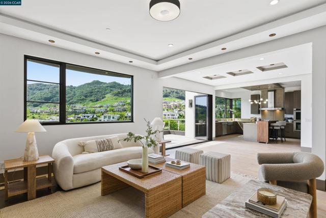 Image 5 of 48 For 11 Bigleaf Road