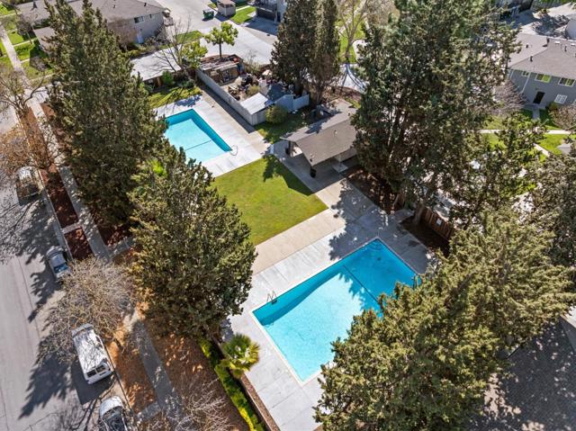 5492 Tradewinds Walkway, San Jose CA: https://media.crmls.org/mediaz/ce75a232-6468-4934-8415-5e6d9468bfe9.jpg