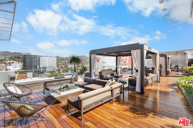 6250 Hollywood Boulevard, Los Angeles CA: https://media.crmls.org/mediaz/ce75eb06-1f1a-494c-8c20-ac21c0221035.jpg