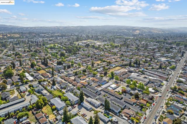 21564 Meekland ave, Hayward CA: https://media.crmls.org/mediaz/ce762b12-1d61-431b-9380-c5449fca1777.jpg