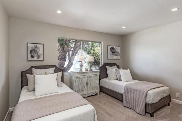 608 Highview Court, San Mateo CA: https://media.crmls.org/mediaz/ce765c1d-cf65-4d22-8cd6-3d5634fa6302.jpg