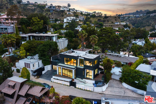 1545 Marlay Drive, Los Angeles CA: https://media.crmls.org/mediaz/ce76e98b-3b89-413a-8771-73019ea011d0.jpg