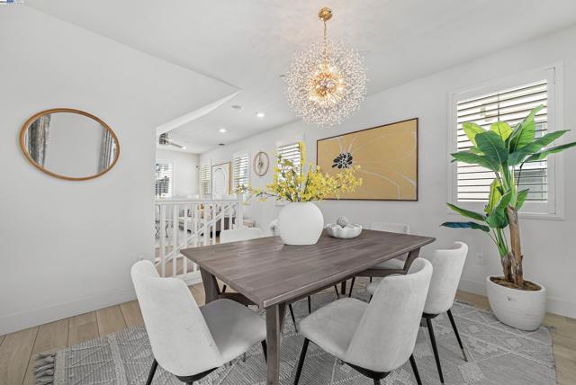 37456 Sand Drift Rd, Newark CA: https://media.crmls.org/mediaz/ce77713e-ea41-4ed6-bea8-228ab9929ff7.jpg