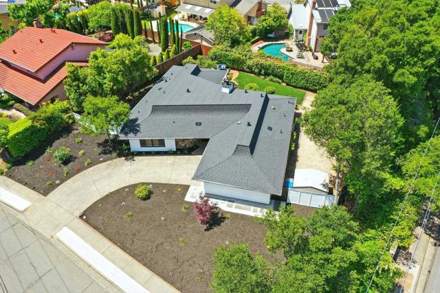 Image 4 of 57 For 100 Country Club Dr