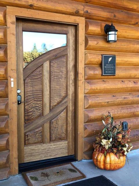 2081 Ponderosa Way, Murphys CA: https://media.crmls.org/mediaz/ce797b3e-8318-4354-821b-6339be2709a2.jpg