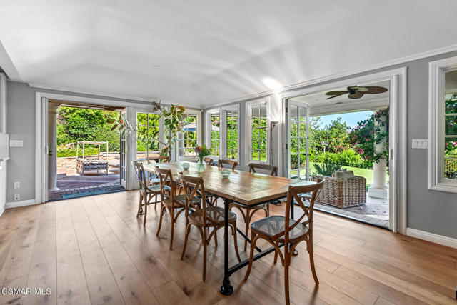 4498 Rayburn Street, Westlake Village CA: https://media.crmls.org/mediaz/ce7a46e8-b520-4884-81db-cf865c59d32a.jpg