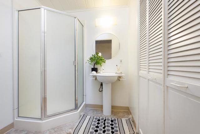 951 Jenny Way, Felton CA: https://media.crmls.org/mediaz/ce7b1111-ff1c-416c-a37a-7587b674fa6b.jpg