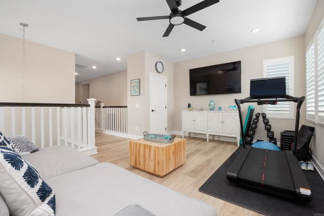Detail Gallery Image 21 of 42 For 12611 Stella Ln, San Diego,  CA 92129 - 4 Beds | 3/1 Baths