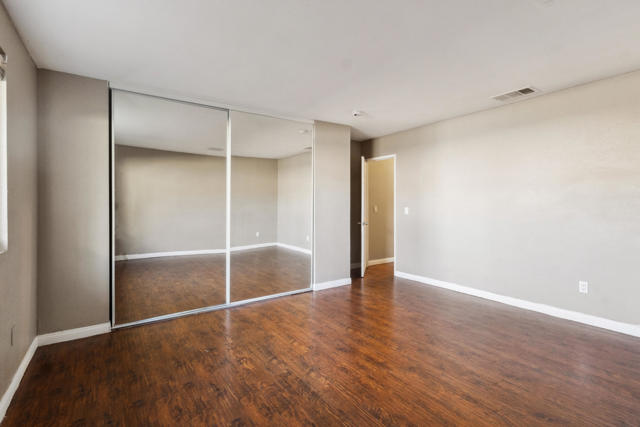 53385 Eisenhower Dr Drive, La Quinta CA: https://media.crmls.org/mediaz/ce7b7ace-7a77-4bc1-8733-c83a16c218fe.jpg