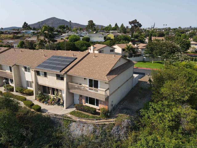 5800 Lake Murray Blvd, La Mesa CA: https://media.crmls.org/mediaz/ce7cfee7-3f46-49ab-8881-2316f6669e70.jpg