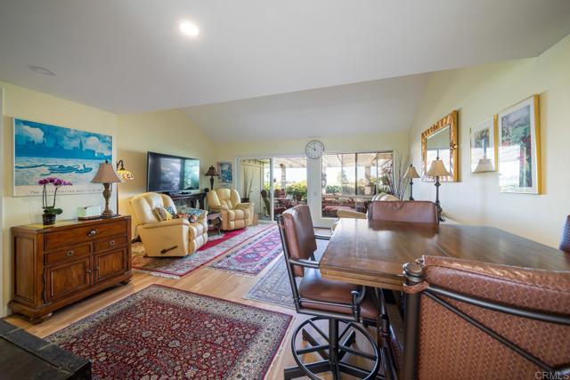 Detail Gallery Image 12 of 26 For 3755 Vista Campana N #57,  Oceanside,  CA 92057 - 2 Beds | 1 Baths