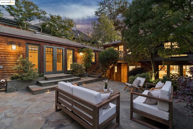 38 Bonita Ave., Piedmont CA: https://media.crmls.org/mediaz/ce7ffa74-9fa0-4479-a868-993e5069eb8d.jpg