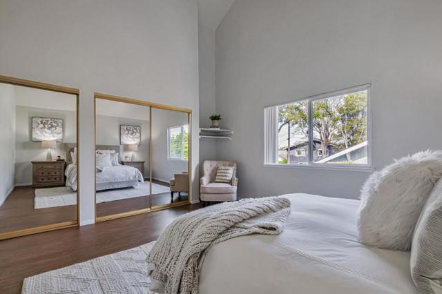1647 Schooner Court, Santa Cruz CA: https://media.crmls.org/mediaz/ce80b0aa-557e-4bec-8523-71ec985b7c00.jpg