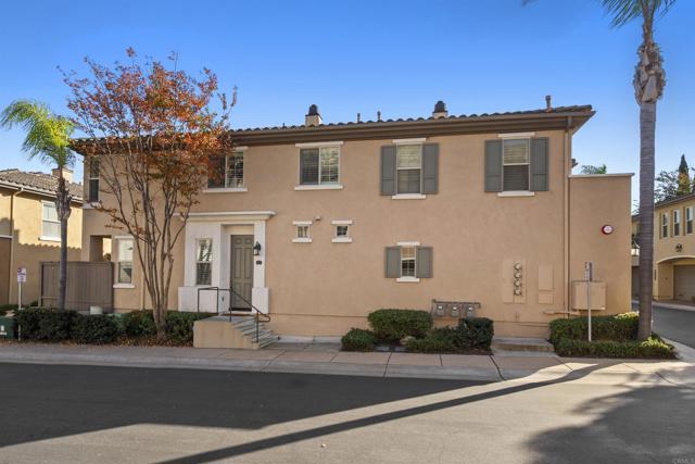 Detail Gallery Image 6 of 65 For 2753 Bellezza, San Diego,  CA 92108 - 3 Beds | 2/1 Baths