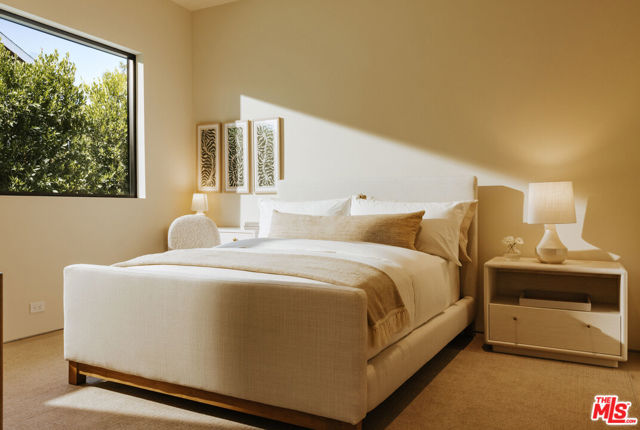 13674 Bayliss Road, Los Angeles CA: https://media.crmls.org/mediaz/ce822091-a1b9-4f9c-9b83-157b0c9b789a.jpg