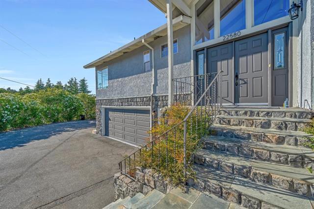 Image 3 of 73 For 22580 Ravensbury Avenue