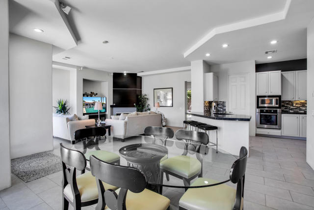 78858 Breckenridge Drive, La Quinta CA: https://media.crmls.org/mediaz/ce858dd1-846e-4689-bea8-c8306c0c80b0.jpg