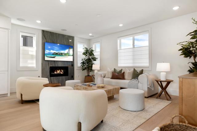 Detail Gallery Image 21 of 60 For 270 Normandy Ln, Carlsbad,  CA 92008 - 4 Beds | 4/1 Baths