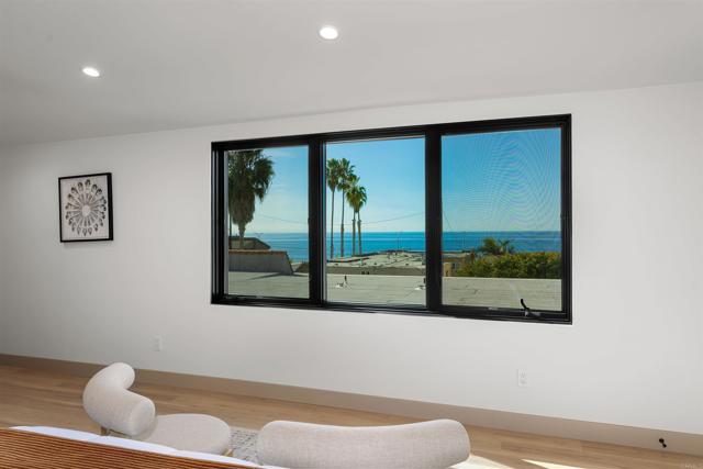 164 Cherry Avenue, Carlsbad CA: https://media.crmls.org/mediaz/ce88d8de-939b-4562-a8d6-81b05cfbc1d4.jpg