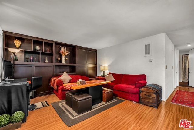 6305 Green Valley Circle, 213