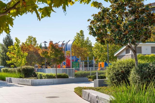 2835 Alvarado Avenue, San Mateo CA: https://media.crmls.org/mediaz/ce8a8f59-22ee-4812-a004-94183934c54c.jpg