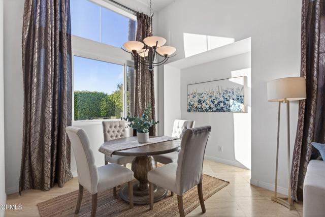 Detail Gallery Image 13 of 53 For 445 Cremona Way, Oak Park,  CA 91377 - 4 Beds | 3 Baths