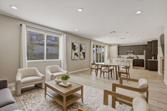 Detail Gallery Image 6 of 35 For 27933 Autumn Ct, Valley Center,  CA 92082 - 4 Beds | 3 Baths