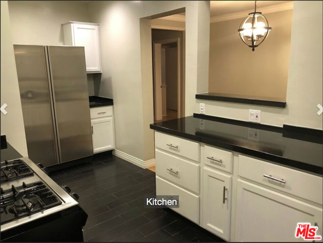 1219 SUNSET PLAZA Drive, West Hollywood CA: https://media.crmls.org/mediaz/ce8dfe14-1a61-4fe0-b13d-8a6d13dd9433.jpg